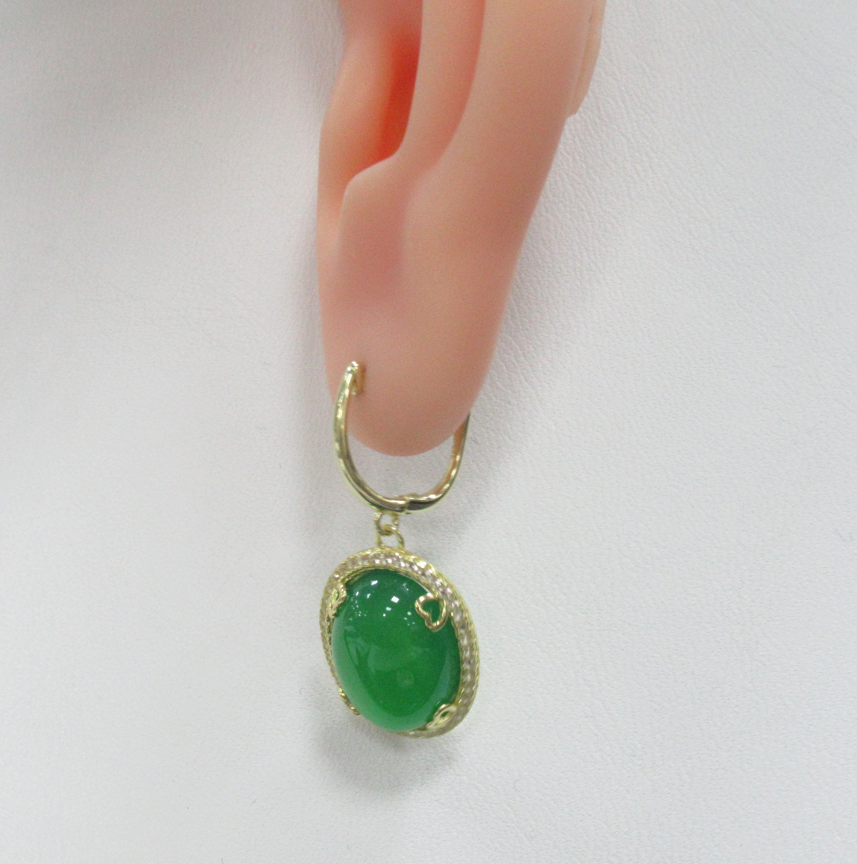 Серебряные серьги с халцедонами